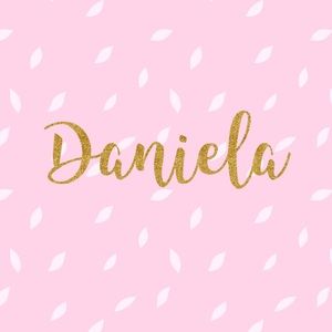 Meet your Posher, Daniela